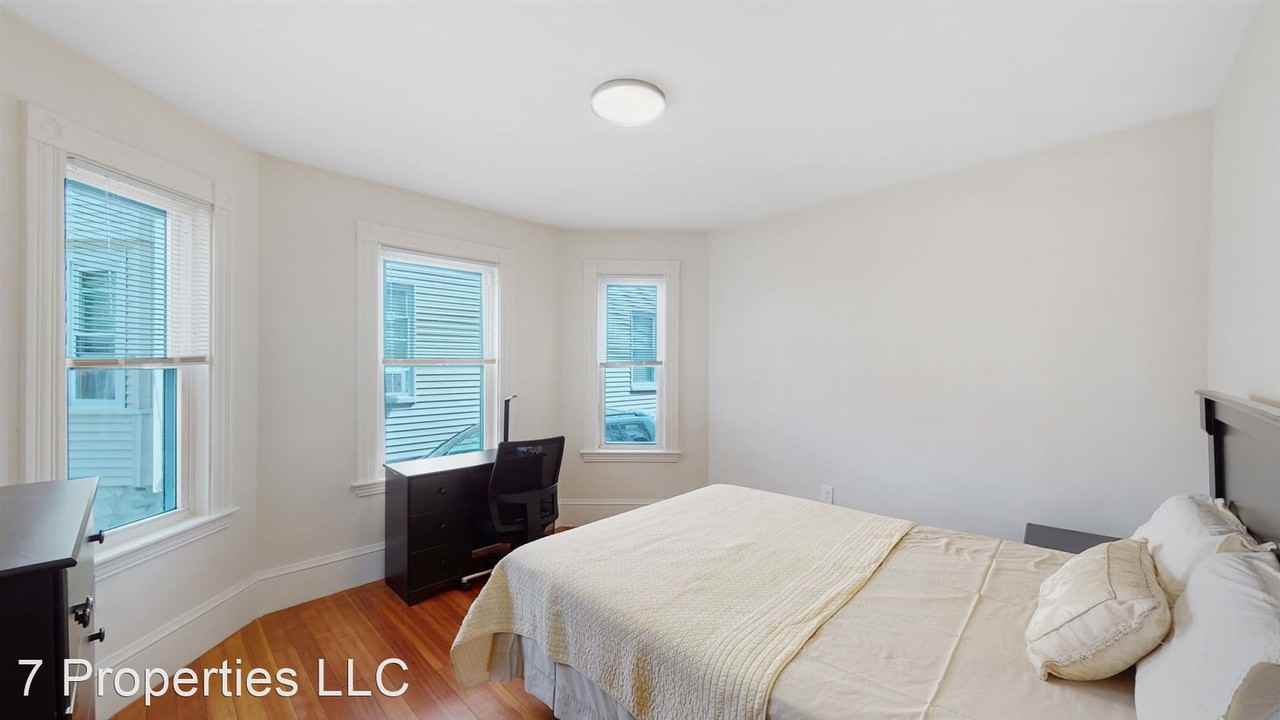 5 Chester Ave - Photo 2 of 3