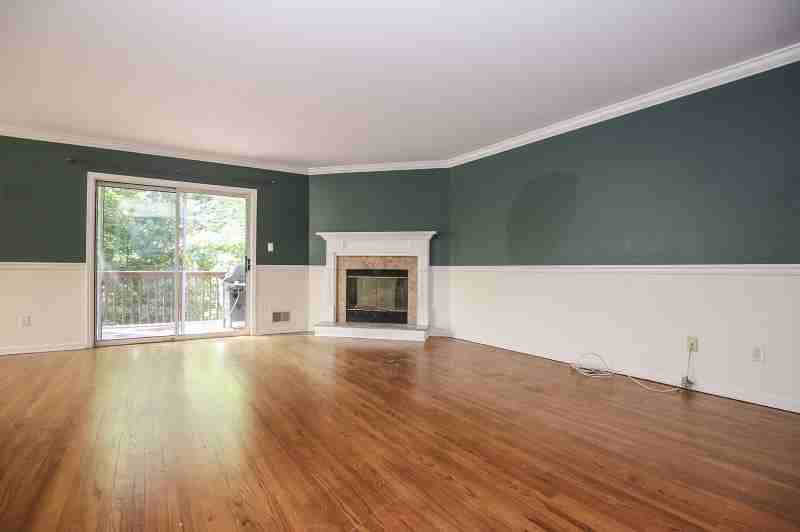 24 Berkeley Square - Photo 3 of 15