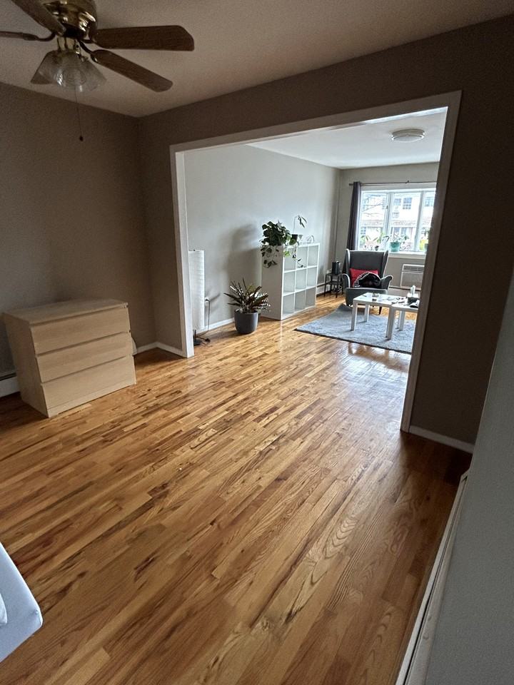 133-40 88th Street - Photo 3 of 8