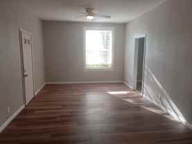 1010 S 14th St #19 - Photo 1 of 1