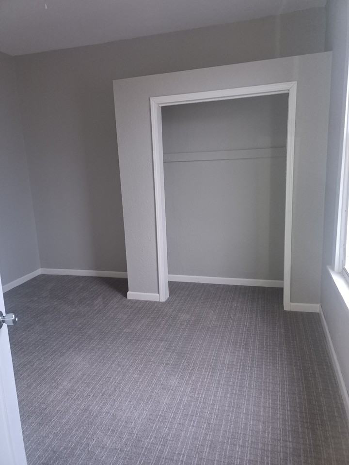 1010 South 14th Street #19 - Photo 7 of 8