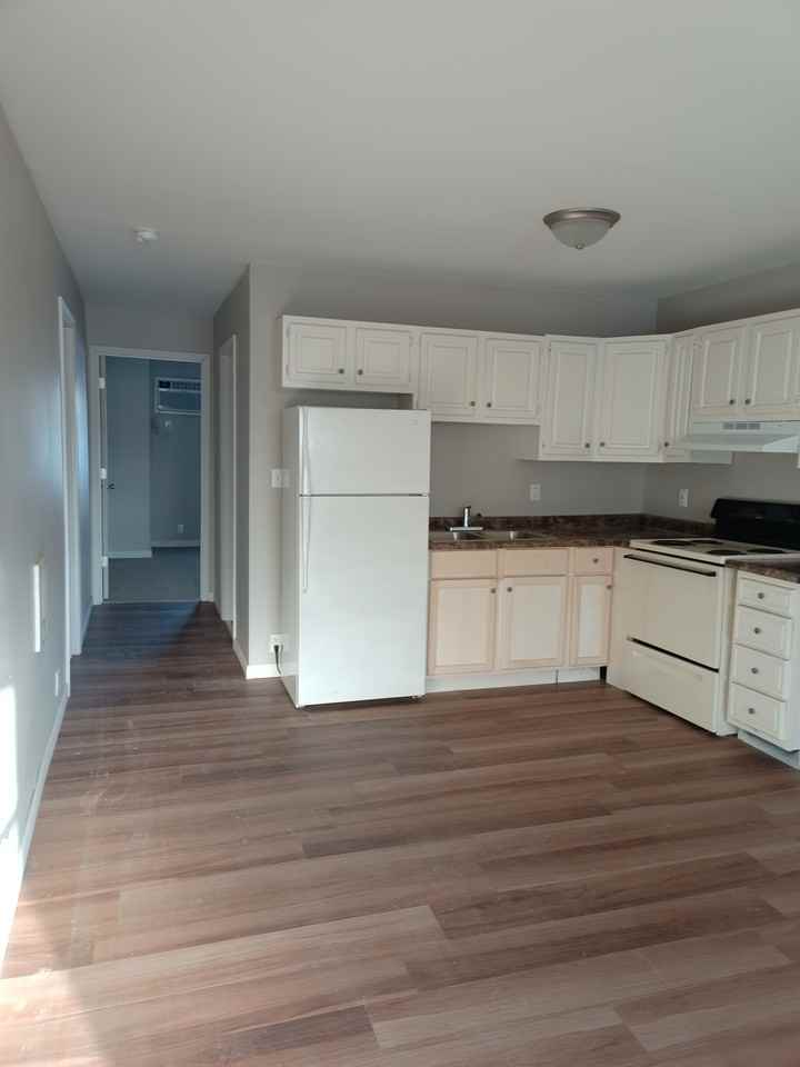 1010 S 14th St #9 - Photo 3 of 3