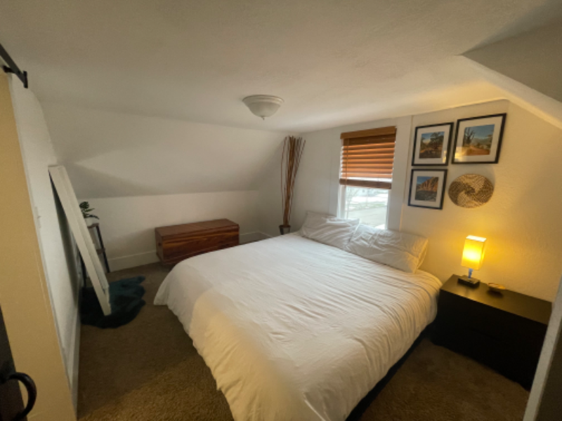 3206 Washburn Ave N - Photo 2 of 16