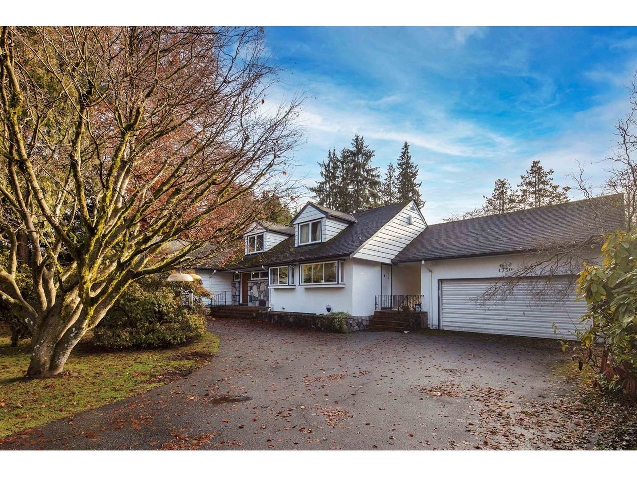 1350 Laurier Avenue - Photo 2 of 12