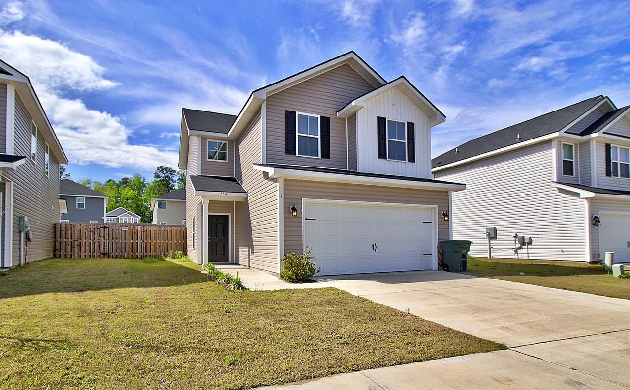 554 Fairview Cir #1 - Photo 2 of 30