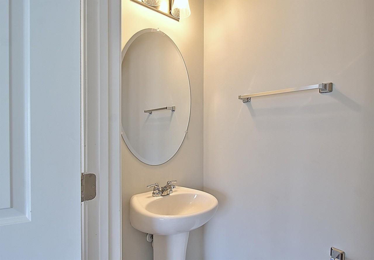 554 Fairview Cir #1 - Photo 6 of 30