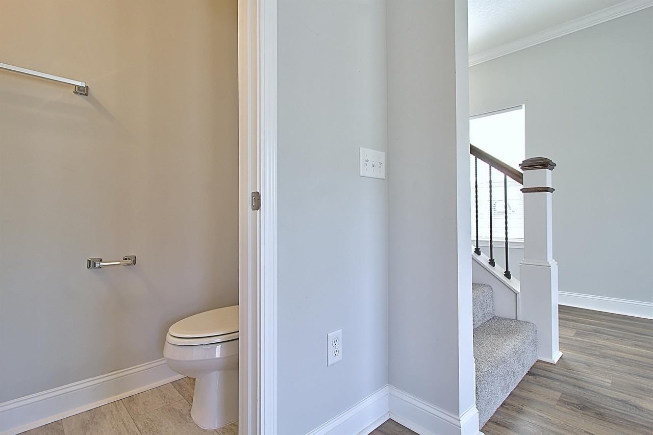 554 Fairview Cir #1 - Photo 7 of 30