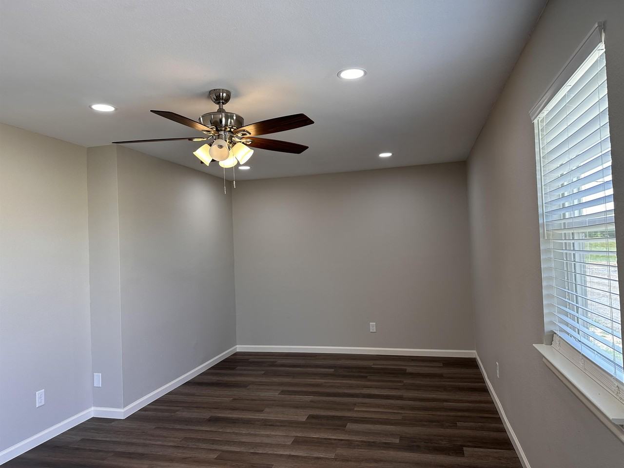 11015 Interstate 30 Frontage RoadApt 6 #6 - Photo 3 of 30