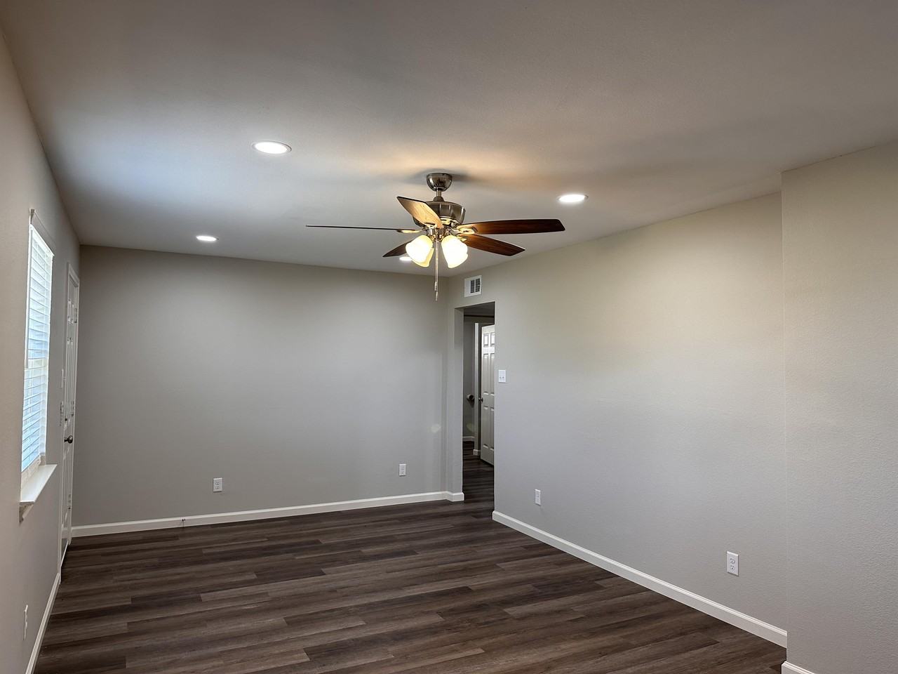 11015 Interstate 30 Frontage RoadApt 6 #6 - Photo 6 of 30