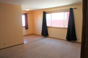 featured image of 906 C Avenue Northwest #3