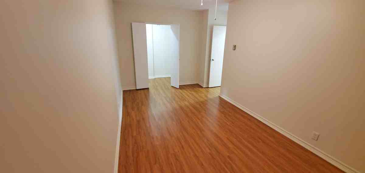 250 Ste Anne Road - Photo 7 of 23