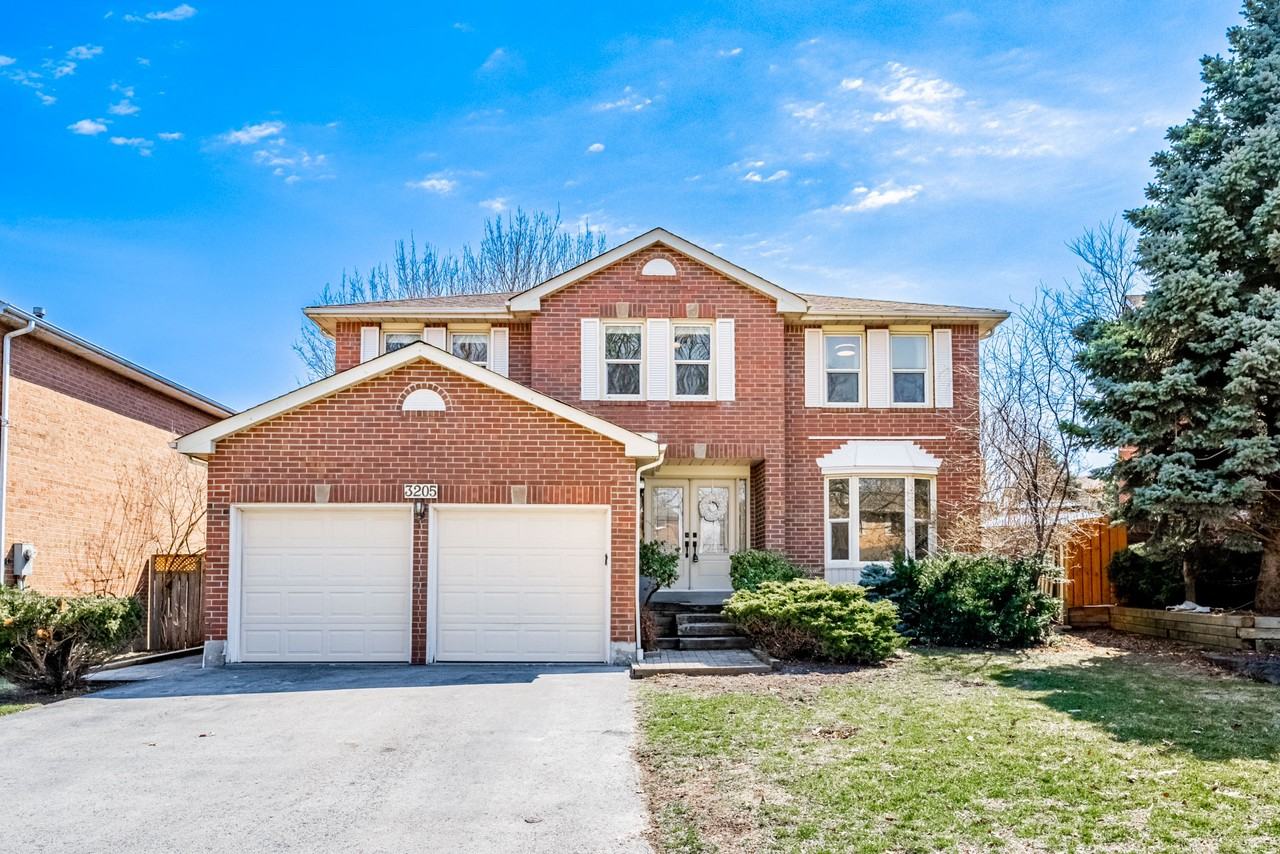 3205 Plum Tree Cres - Photo 2 of 20