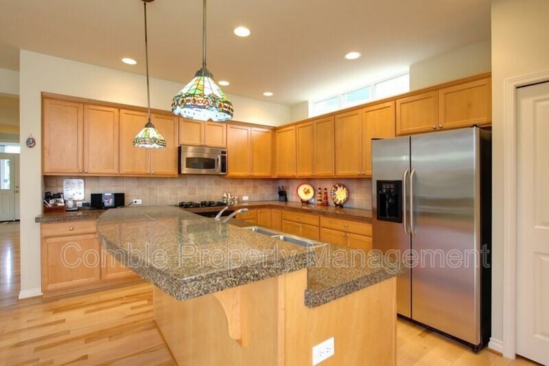 19160 Ne 67th Way - Photo 2 of 12