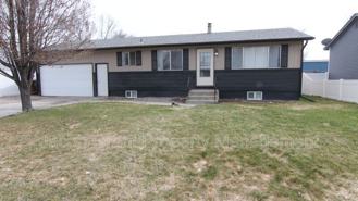 315 James Ave - Photo 1 of 1