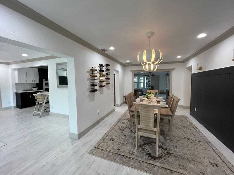 147 Plantation Rd - Photo 2 of 33