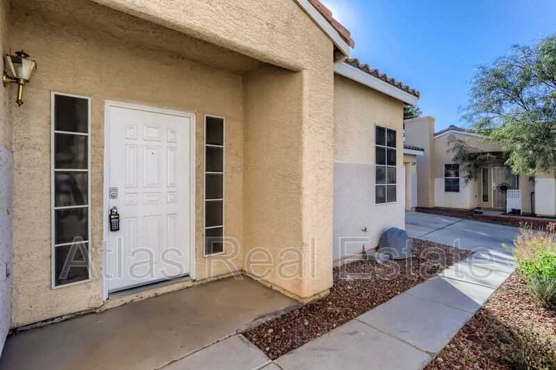 1168 Dana Maple Ct - Photo 3 of 18
