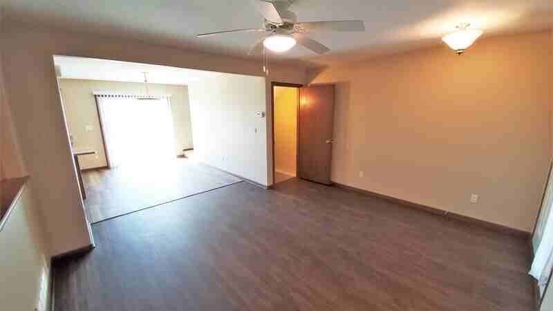 2908 Riviera St Sw #D - Photo 4 of 38