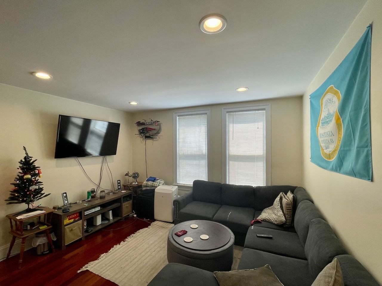 146 L St #3 - Photo 3 of 12