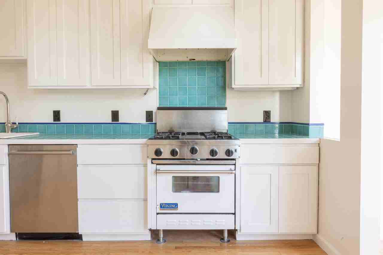 60 Cumberland St #60 - Photo 3 of 26