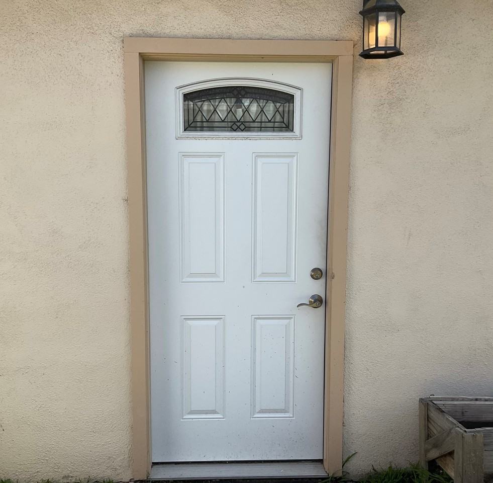 1641 N Towne Ave #B - Photo 2 of 14