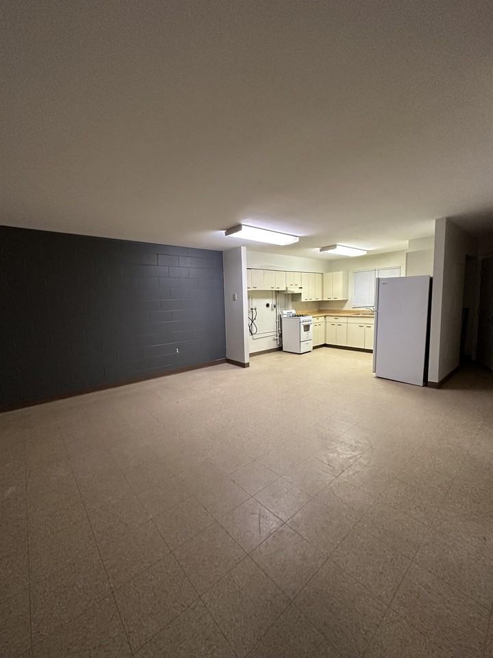 1612 E 29th St #1612 - Photo 3 of 15