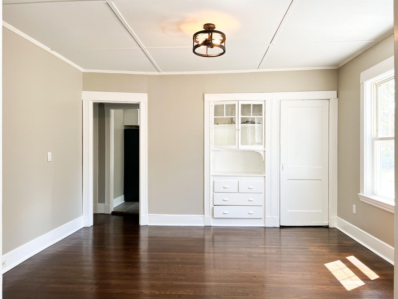 132 Dexter Ave #132 - Photo 2 of 8