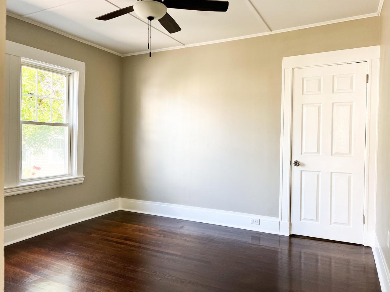 132 Dexter Ave #132 - Photo 5 of 8