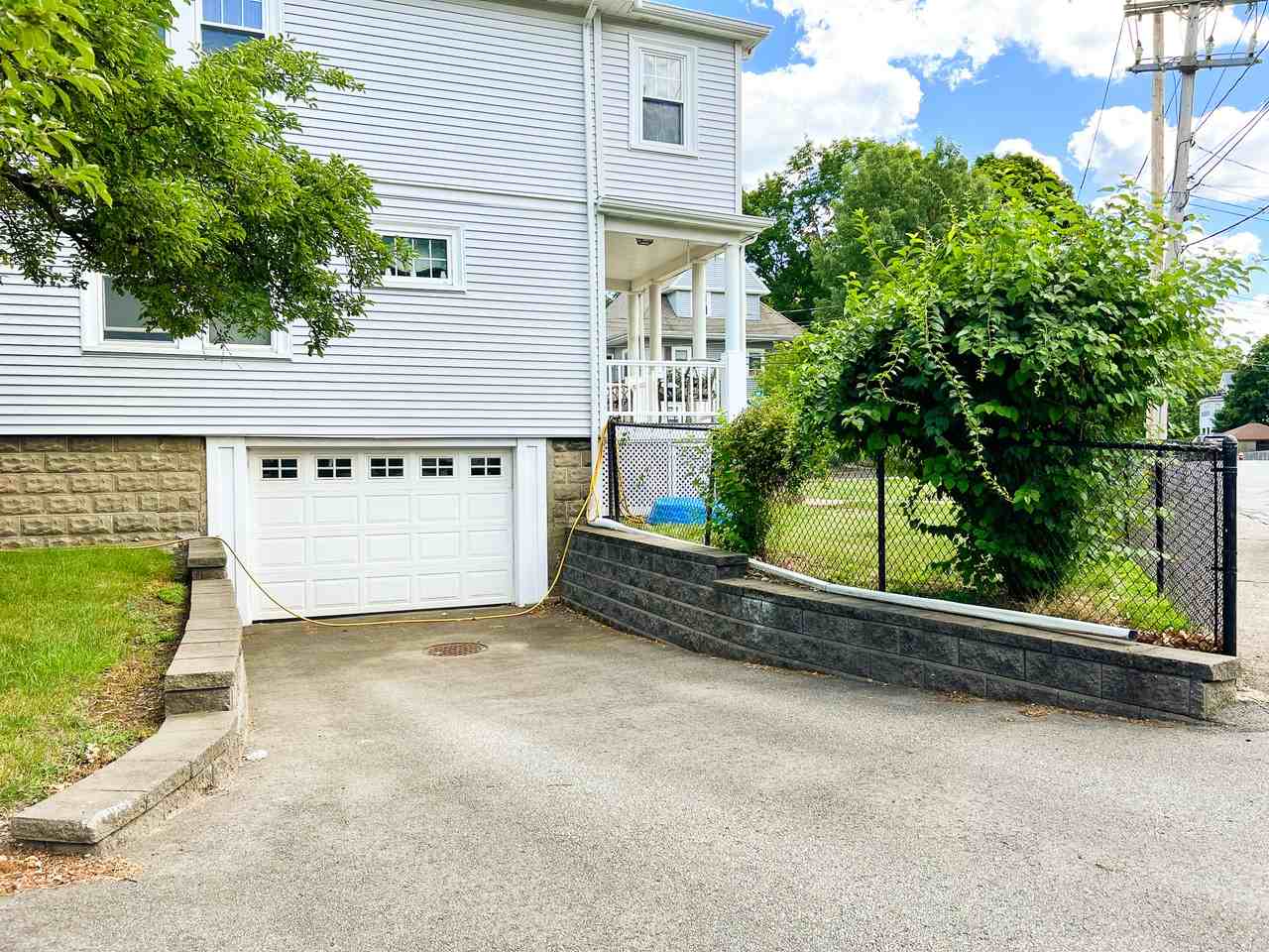 132 Dexter Ave #132 - Photo 7 of 8