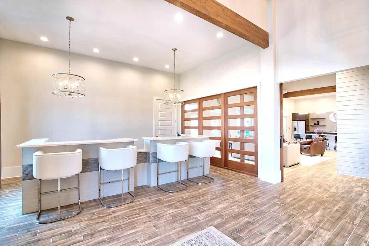 14496 Airline Hwy - Photo 2 of 30