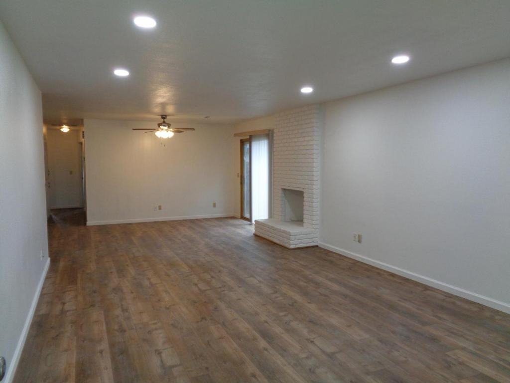 244 W Alexander Ave - Photo 6 of 26