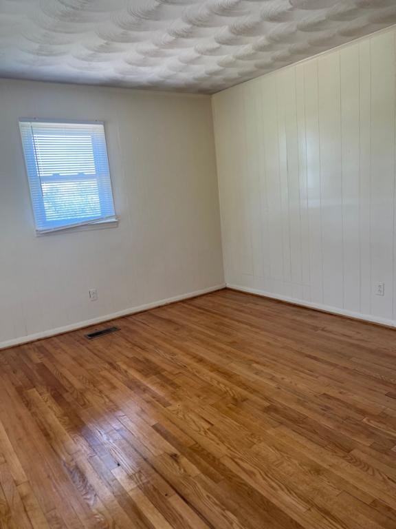 125 Callahan Hill Rd - Photo 2 of 6