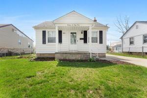 13643 Callender St - Photo 2 of 28