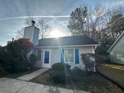 3307 Dortches Ct - Photo 3 of 12