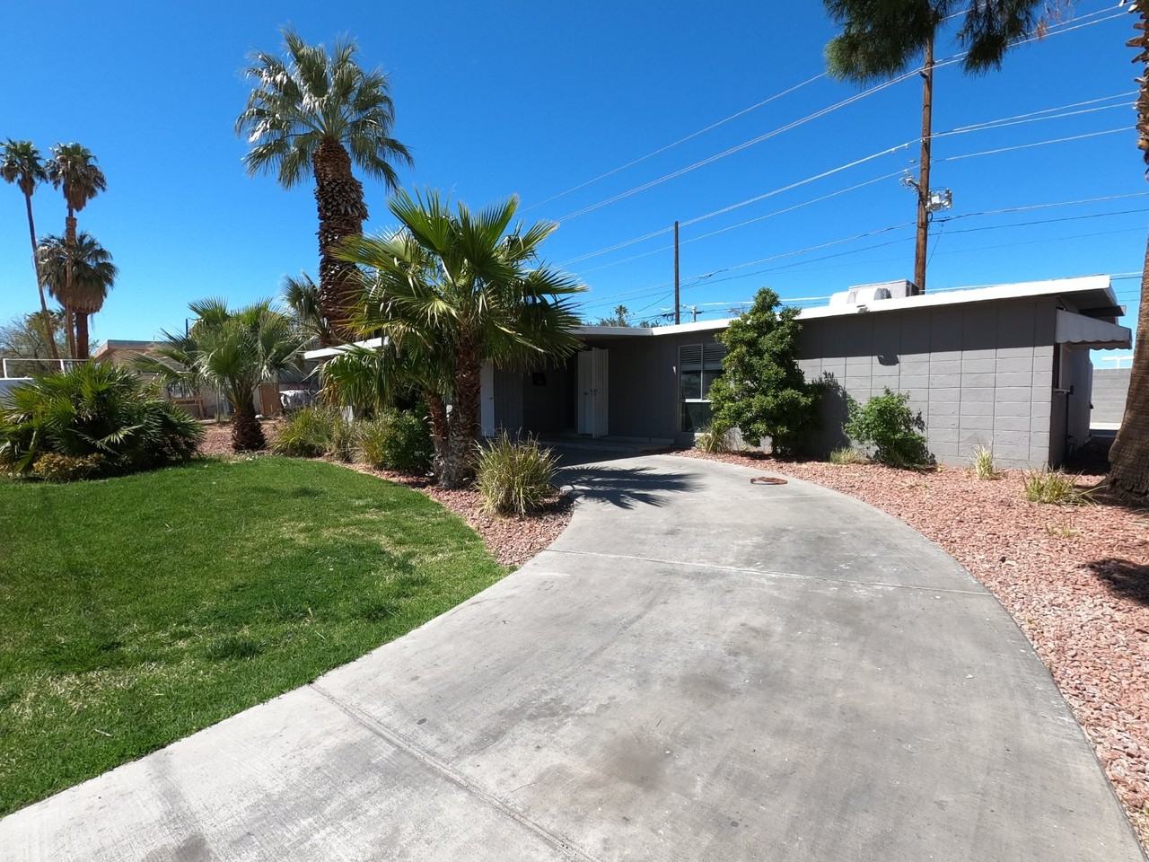 1986 Del Mar Ave - Photo 3 of 26