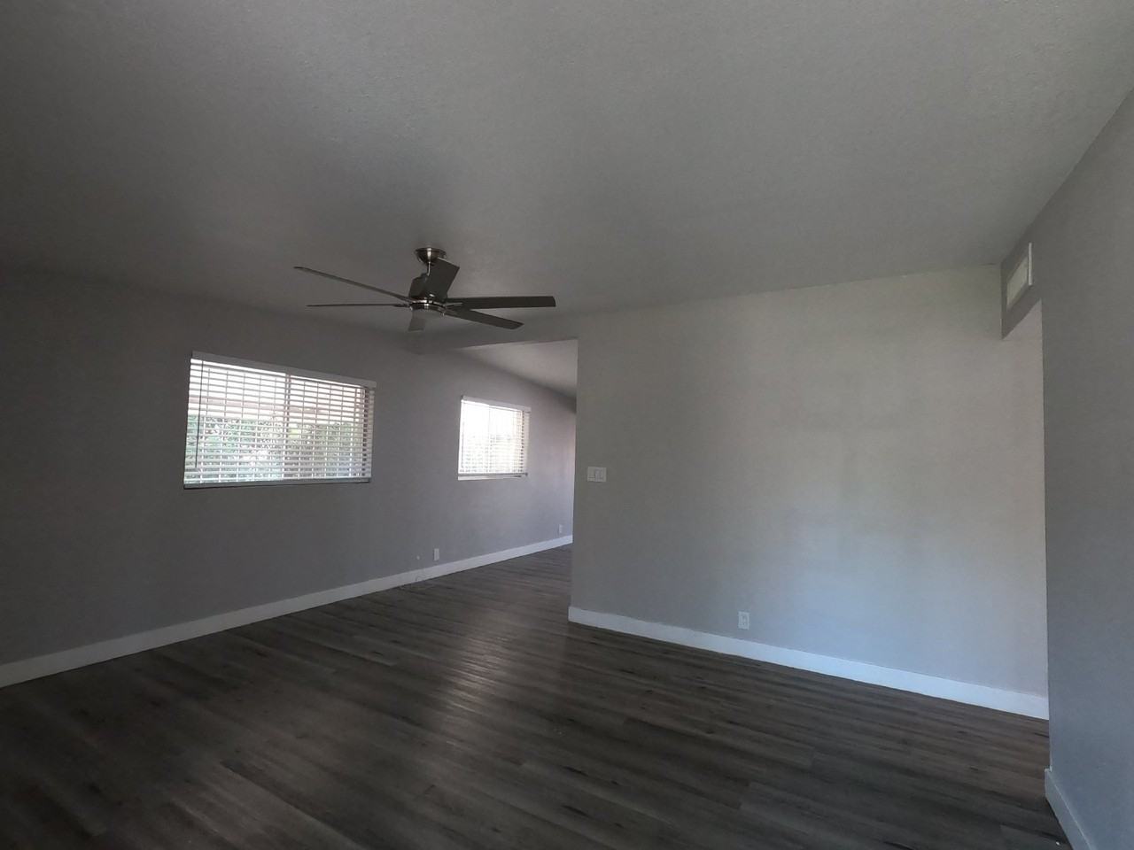 1986 Del Mar Ave - Photo 5 of 26
