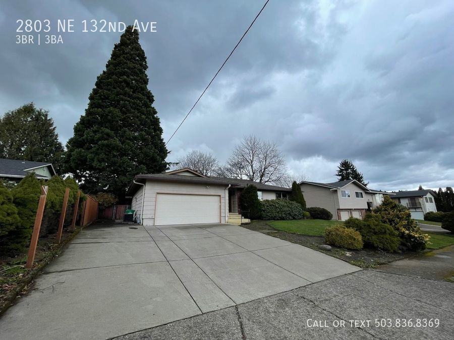 2803 Ne 132nd Ave - Photo 2 of 38