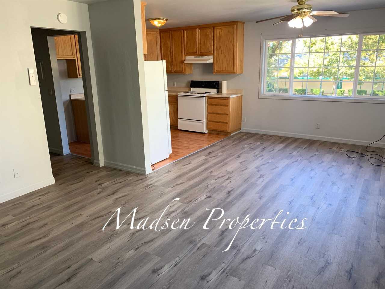 993 East Ave - D #D - Photo 4 of 17