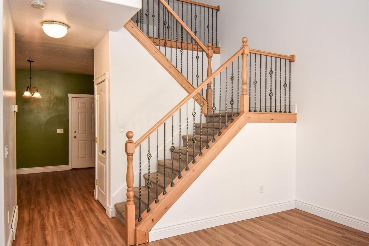 1020 N 130 W #1 - Photo 3 of 14