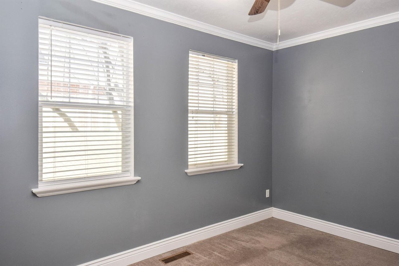 1020 N 130 W #1 - Photo 5 of 14