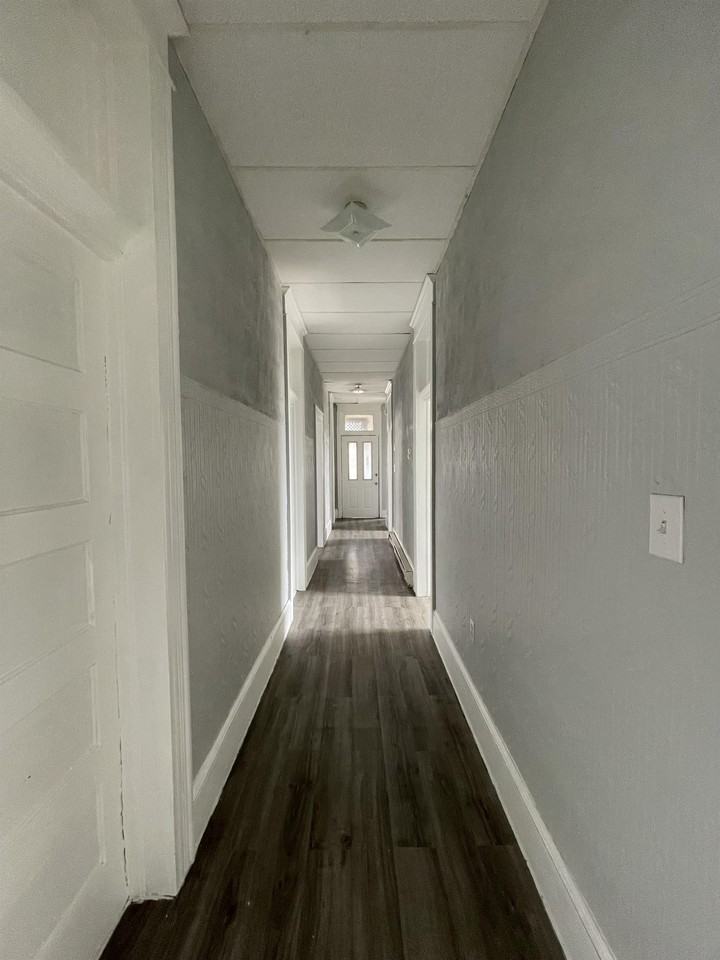 766 Hudson St #4 - Photo 3 of 12