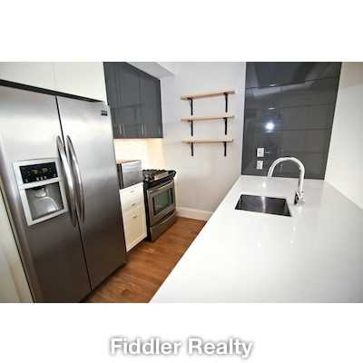 225 N 9th St #3E - Photo 3 of 18