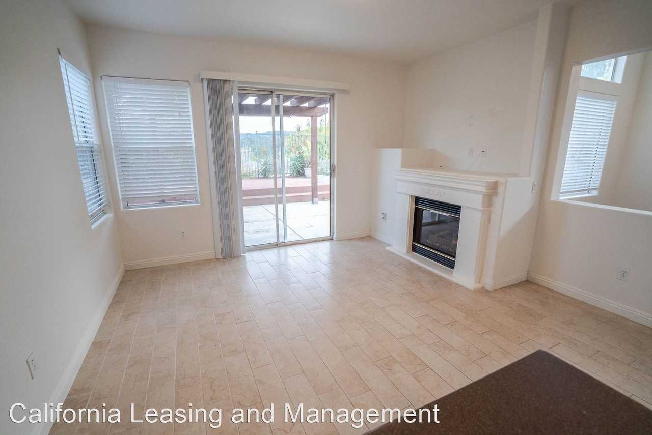 25712 Wordsworth Lane - Photo 3 of 20