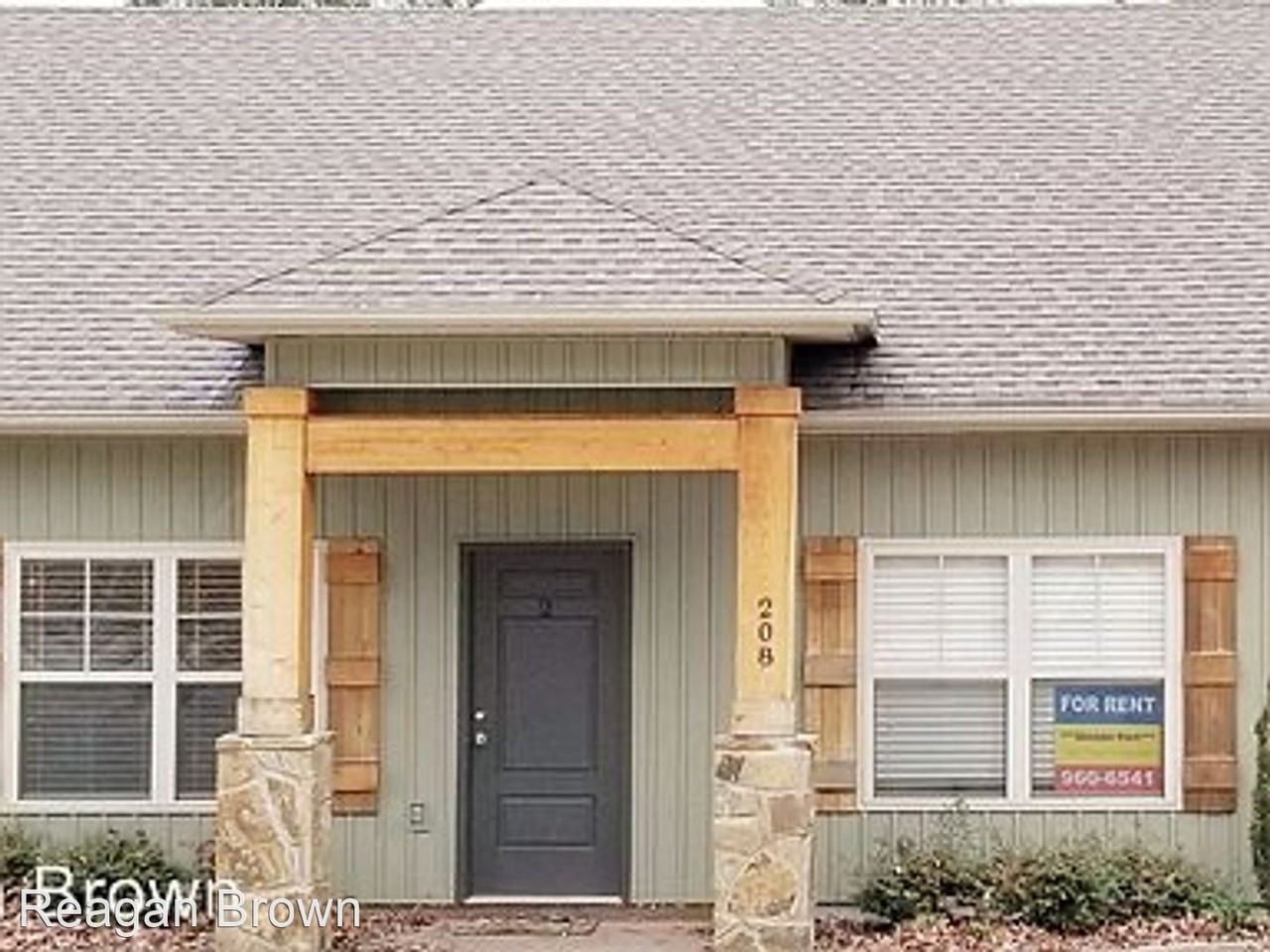 208 Ethel Drive - Photo 3 of 6