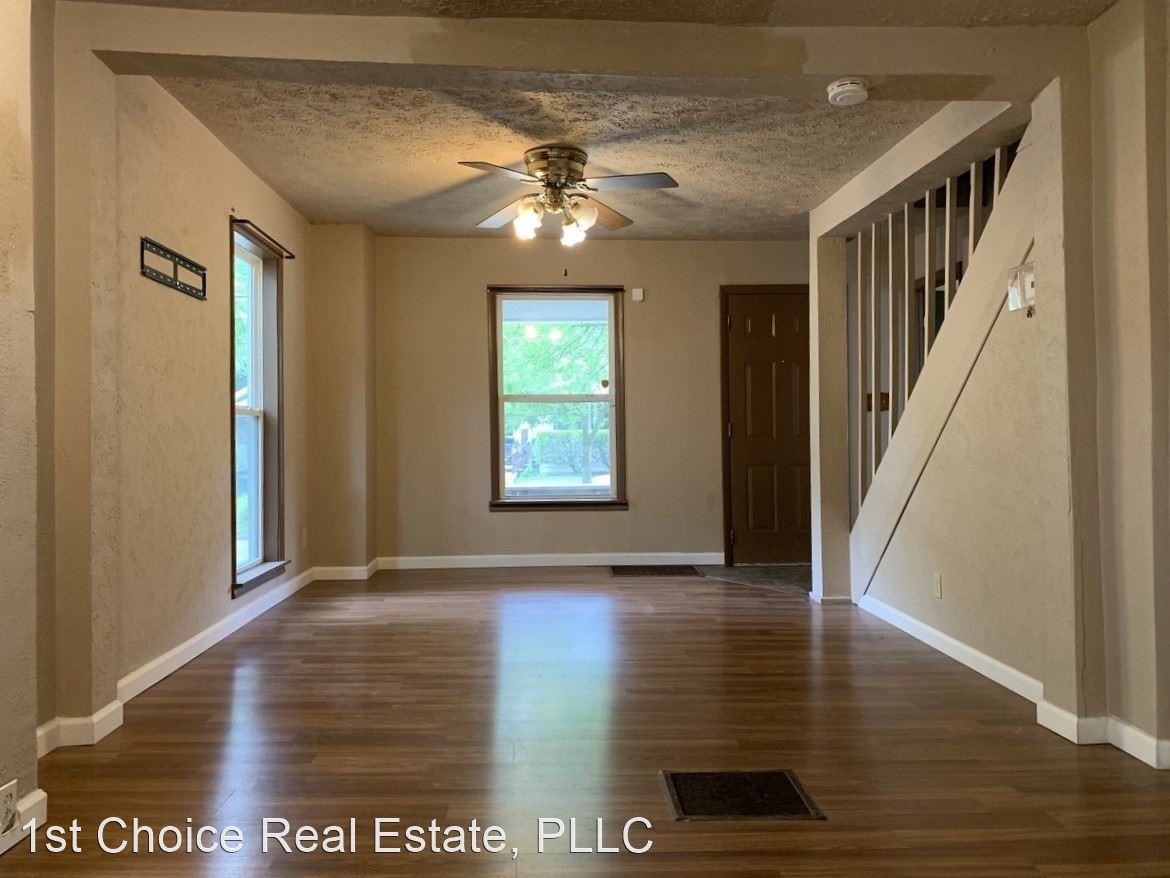 1227 Bement St - Photo 3 of 18