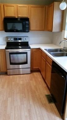 705 Autumn Ct - Photo 2 of 7