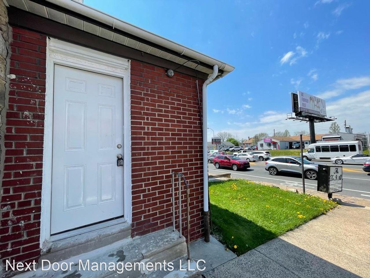 9415 BUSTLETON AVE - Photo 2 of 10