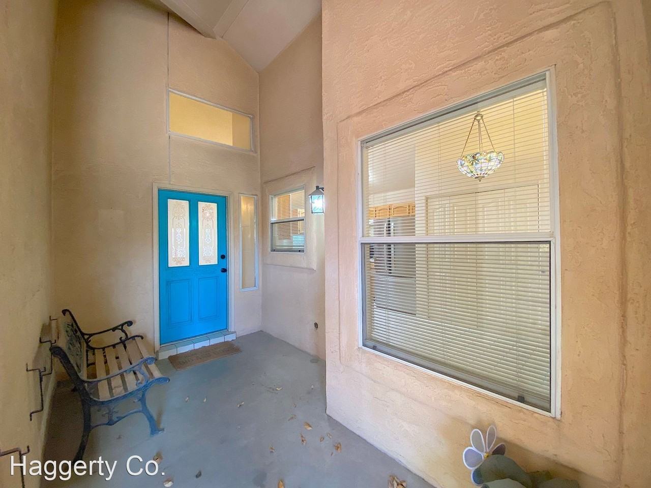 6184 Los Robles Dr - Photo 3 of 25