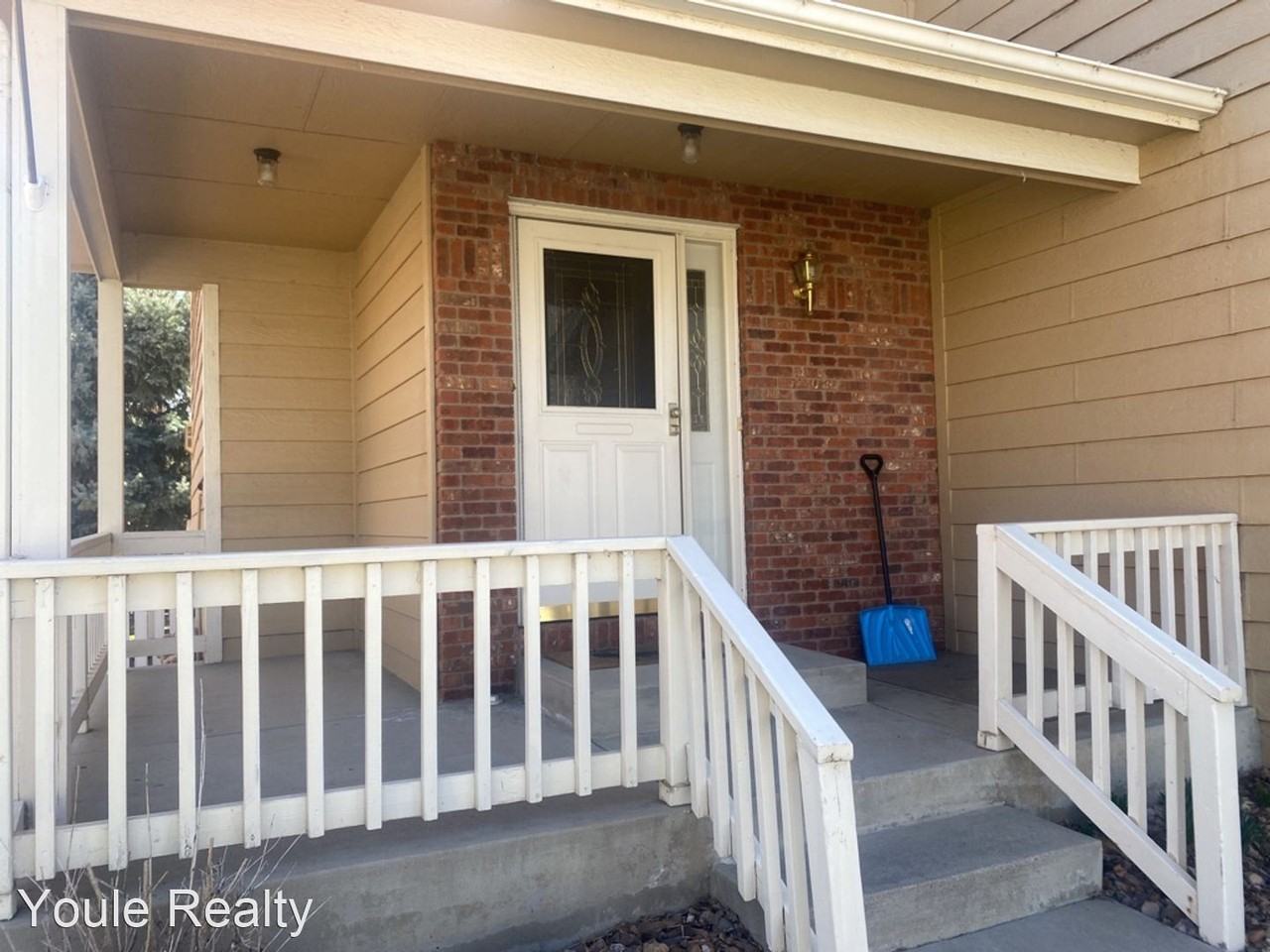 2350 Hampstead Dr - Photo 2 of 50