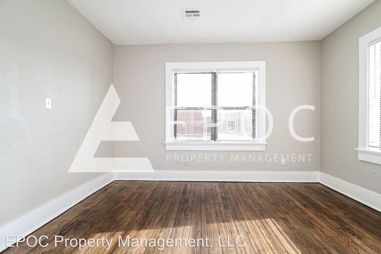 705 E Hughbert St - Photo 2 of 15