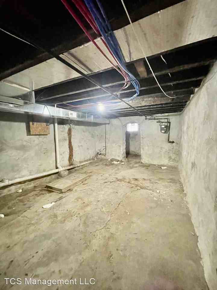 5213 Kershaw St - Photo 2 of 8